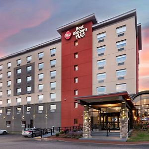 Best Western Plus Landmark Inn